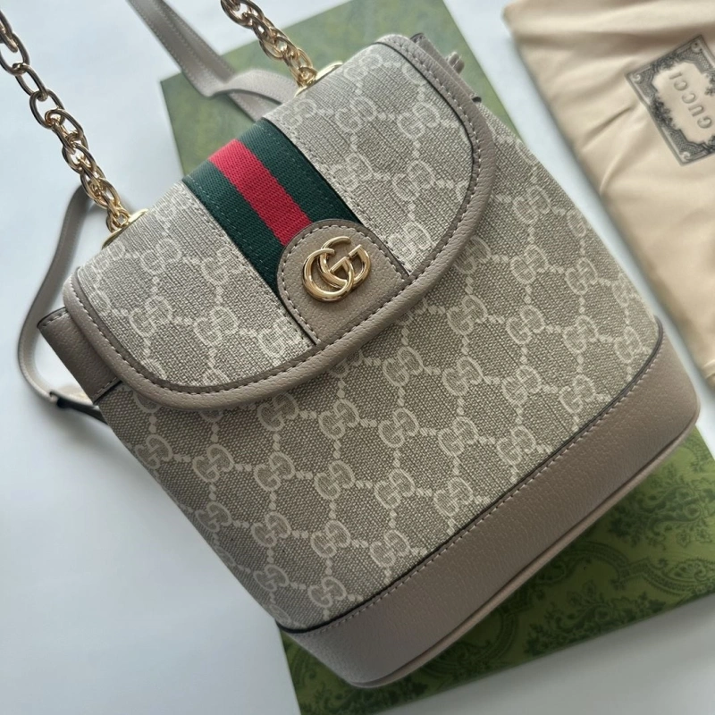 Gucci Backpacks 4189A-0787
