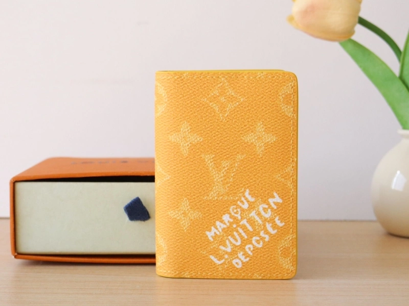 LV Wallets 4192A-0014