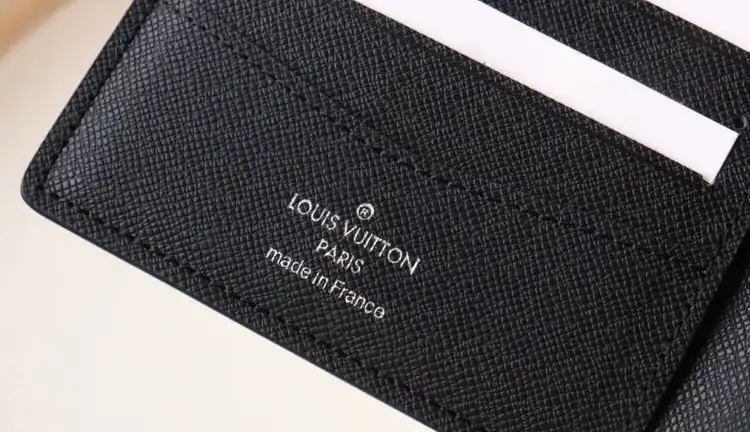 LV Wallets 4192D-0084