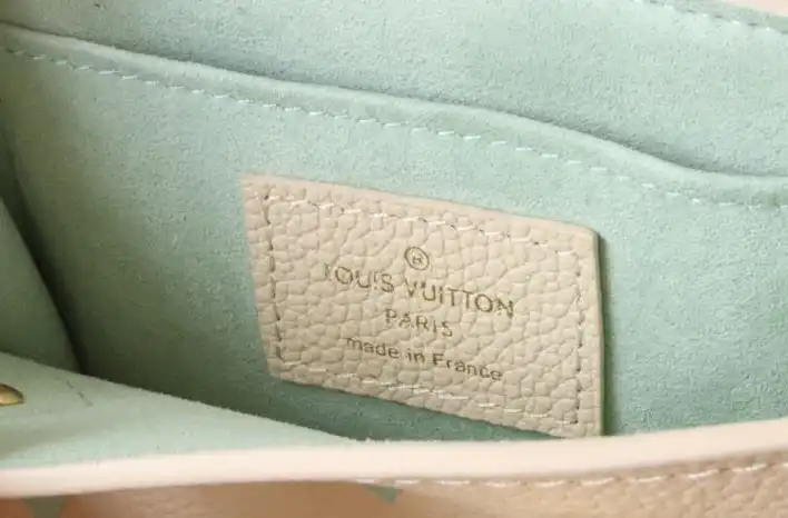 LV Top Handle Bags 4192D-0127