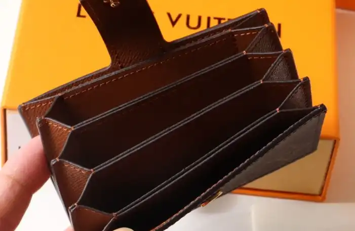 LV Wallets 4192F-0058
