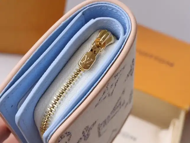 LV Wallets 4192F-0220