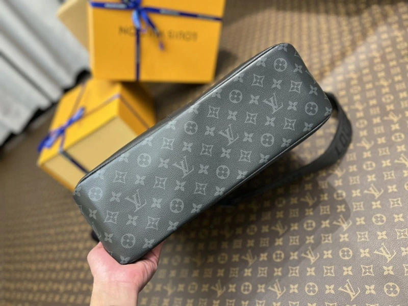 LV Mens Briefcases 4194A-0158