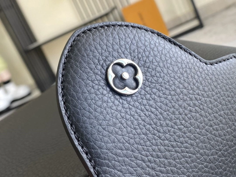 LV Capucines Bags 4194A-0297