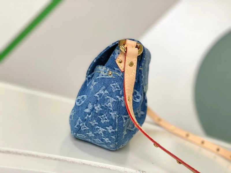 LV Satchel bags 4194A-0823