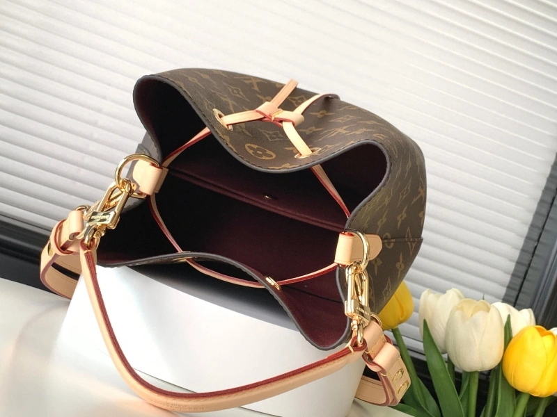 LV Bucket Bags 4194A-1262