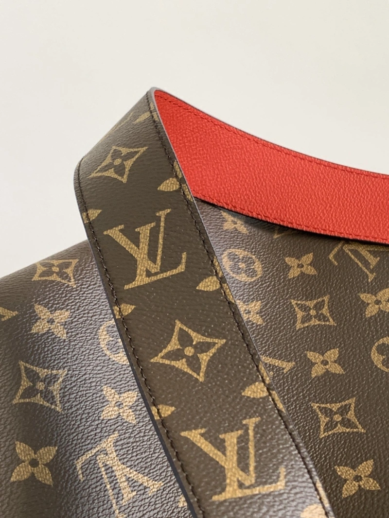 LV Shopping Bags 4194B-0107