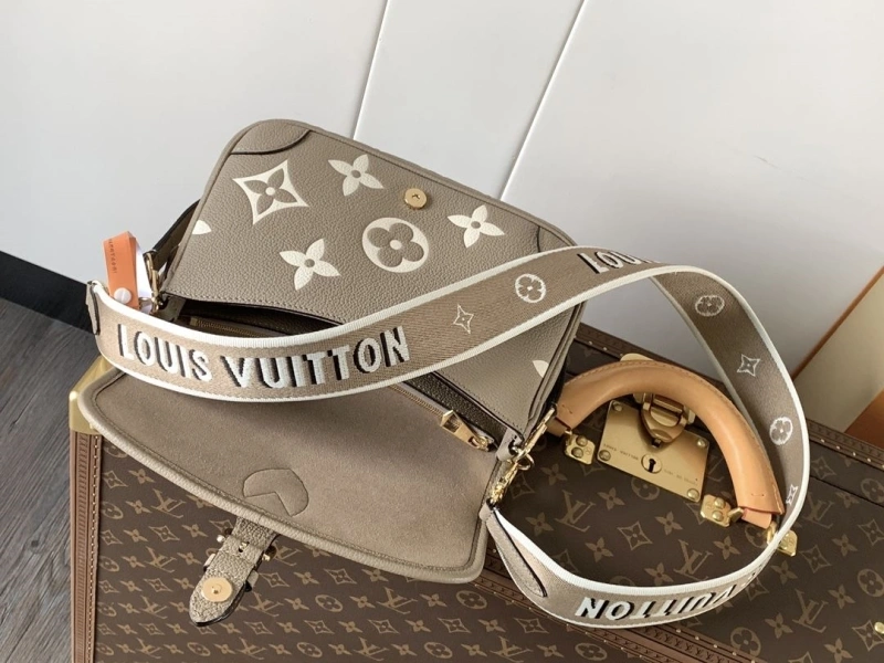 LV Satchel bags 4194B-0122