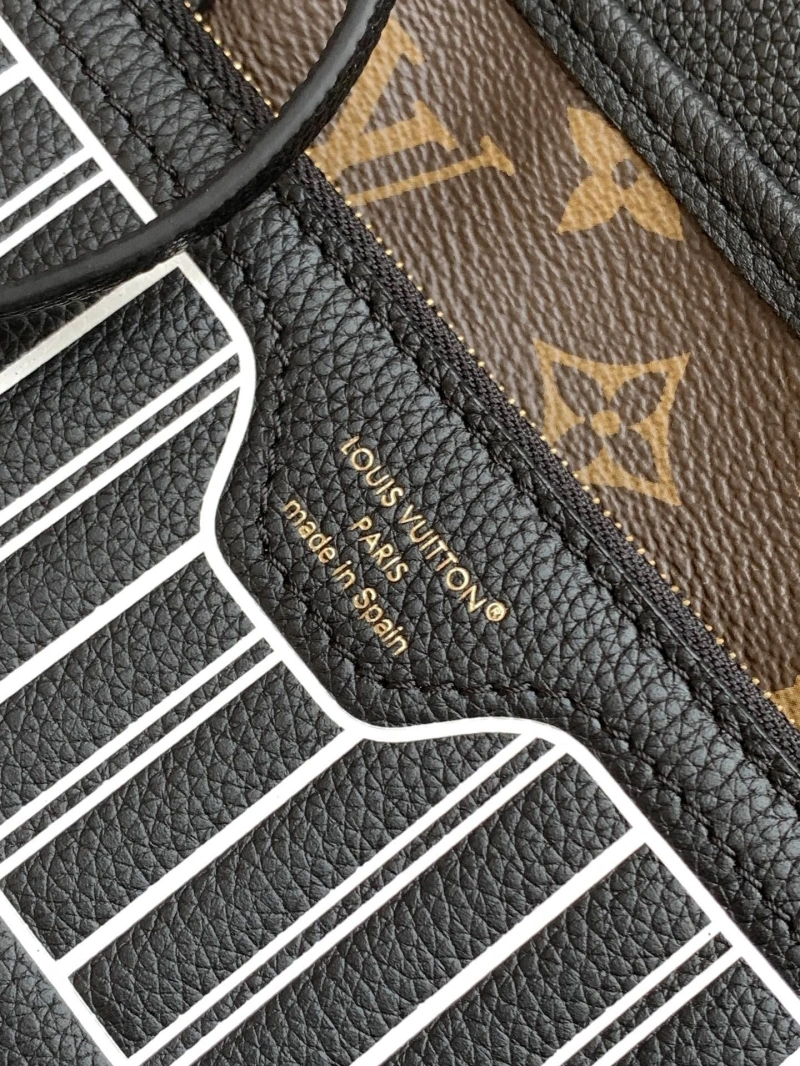 LV Shopping Bags 4194B-0202