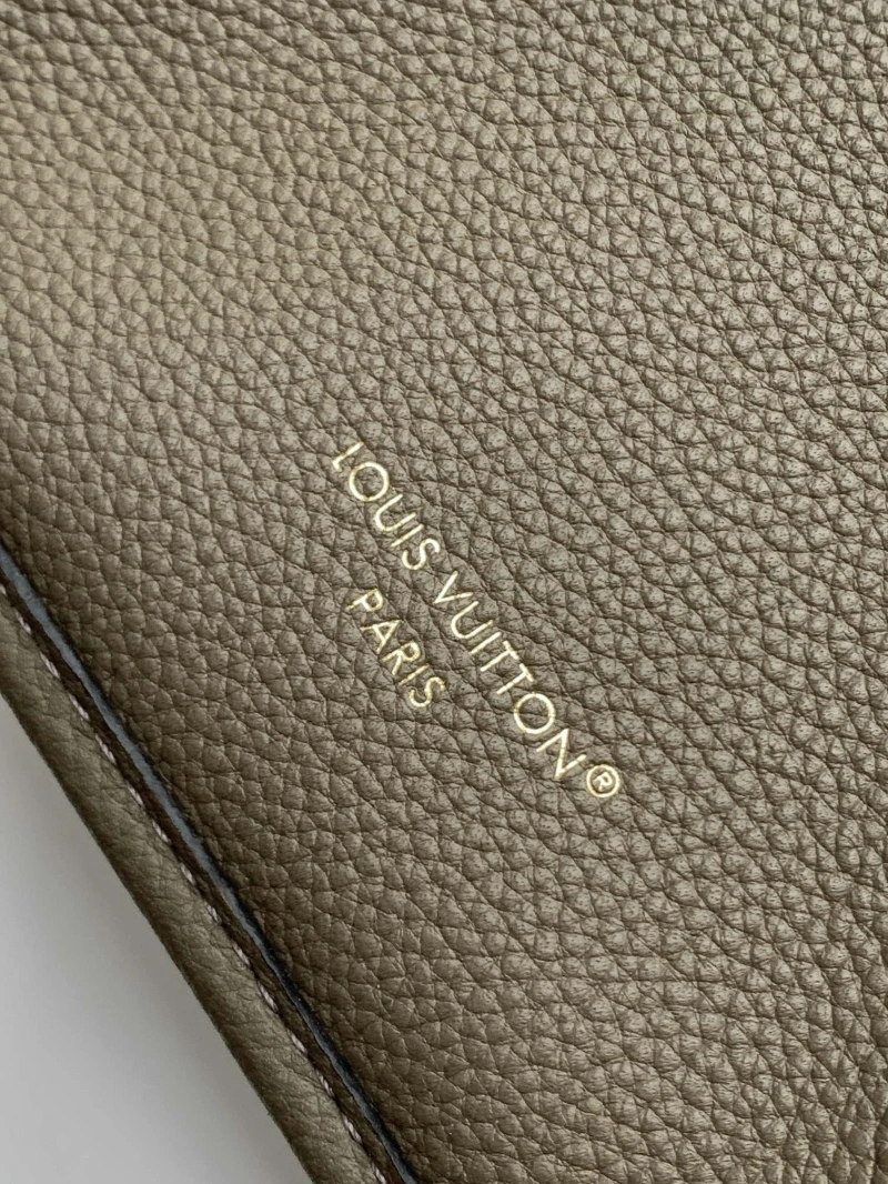 LV Shopping Bags 4194B-0204