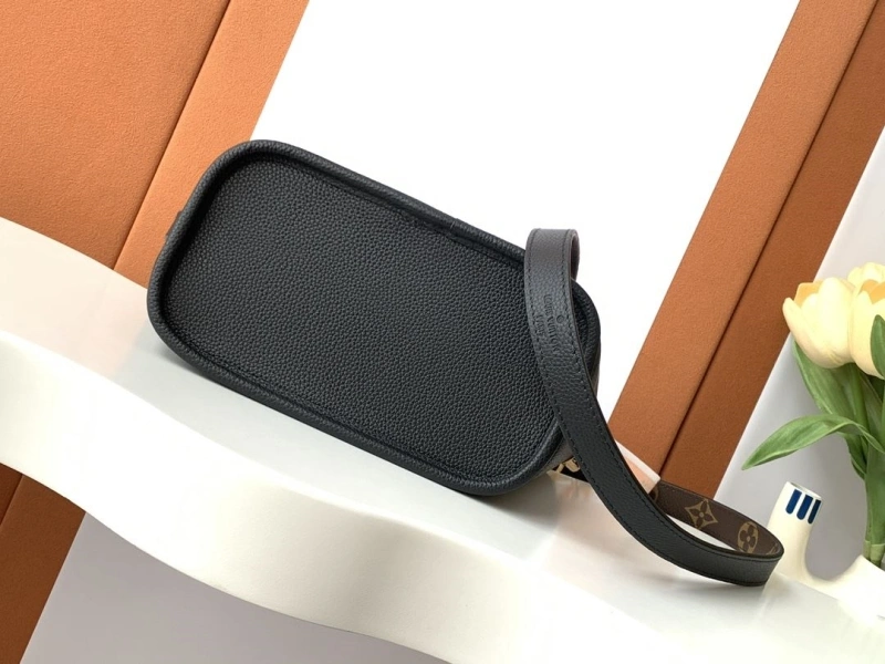 LV Shopping Bags 4194B-0205