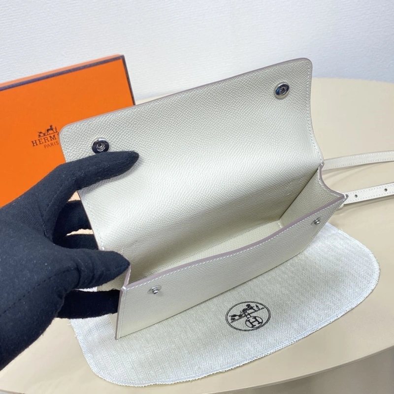 Hermes Wallets 4197-0255