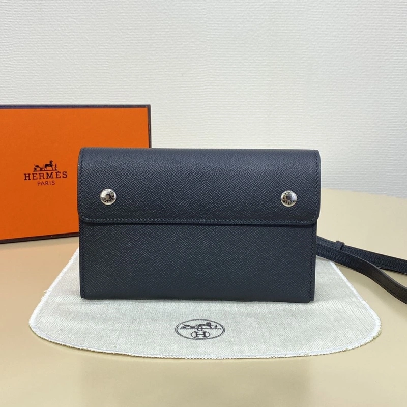 Hermes Wallets 4197-0258