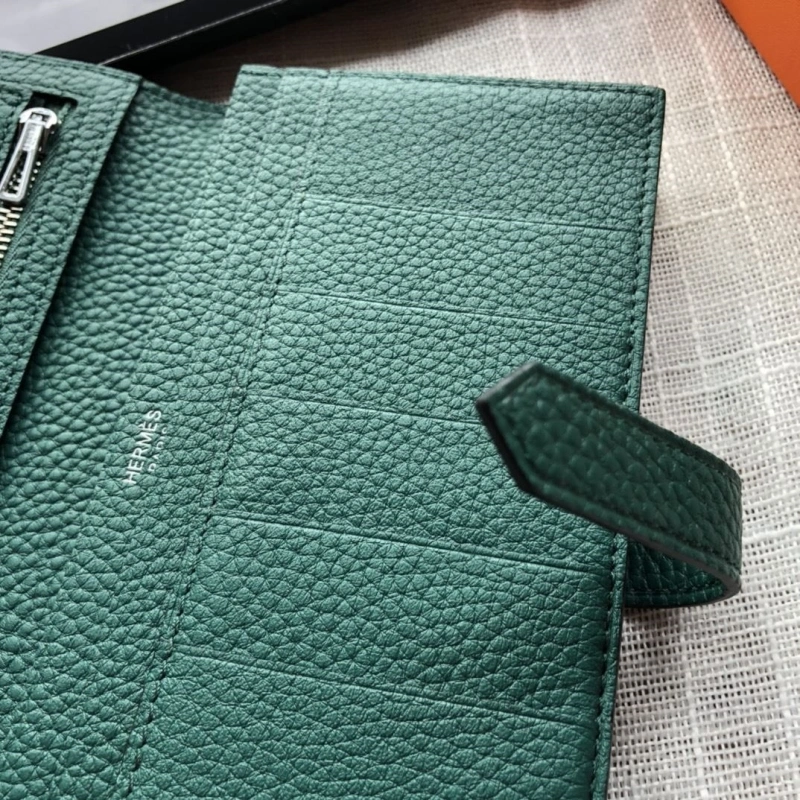 Hermes Wallets 4197-0266