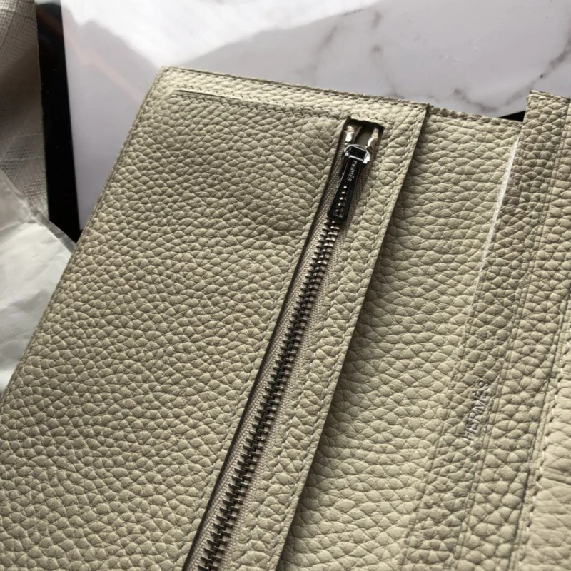 Hermes Wallets 4197-0267