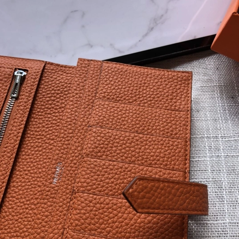Hermes Wallets 4197-0275