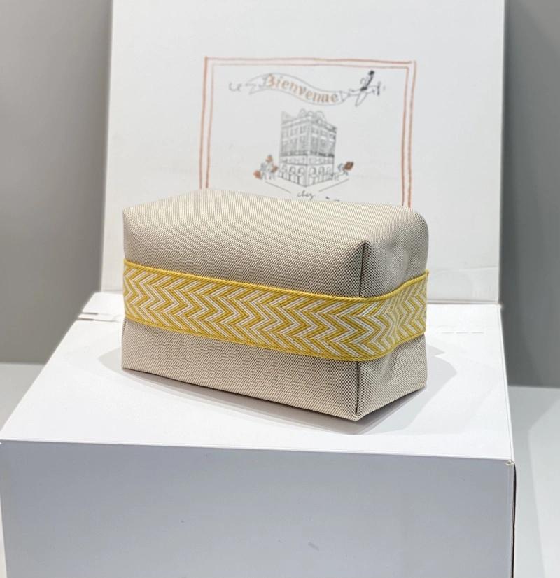 Hermes Cosmetic Bags 4197-0588