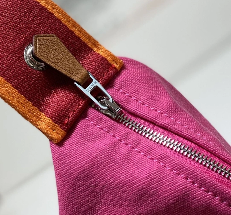 Hermes Cosmetic Bags 4197-0596