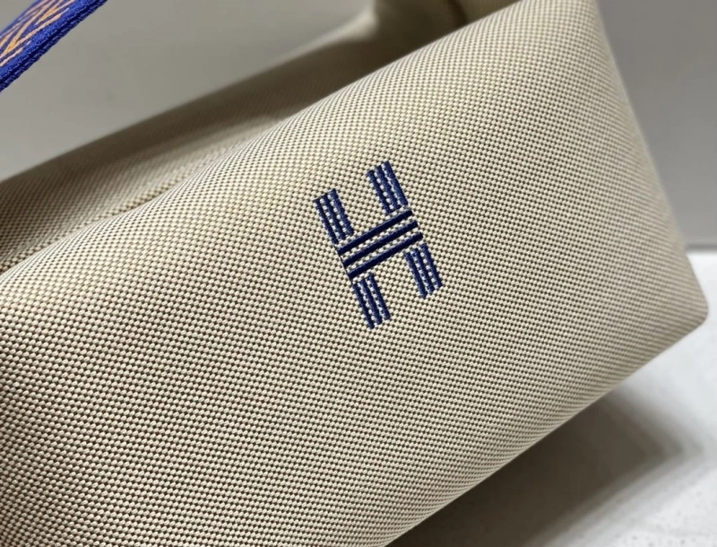 Hermes Cosmetic Bags 4197-0598