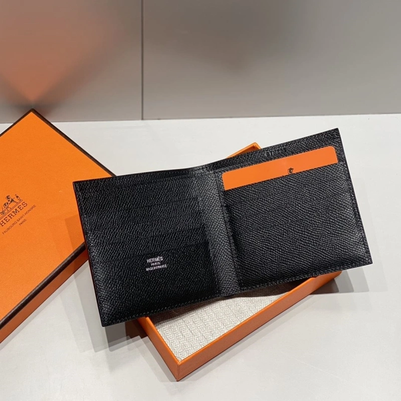 Hermes Wallets 4197-0695