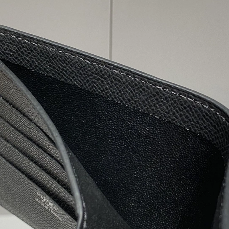 Hermes Wallets 4197-0695