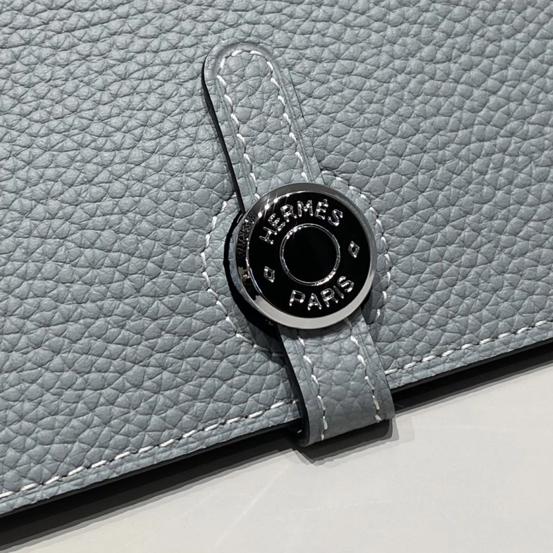 Hermes Wallets 4197-0696