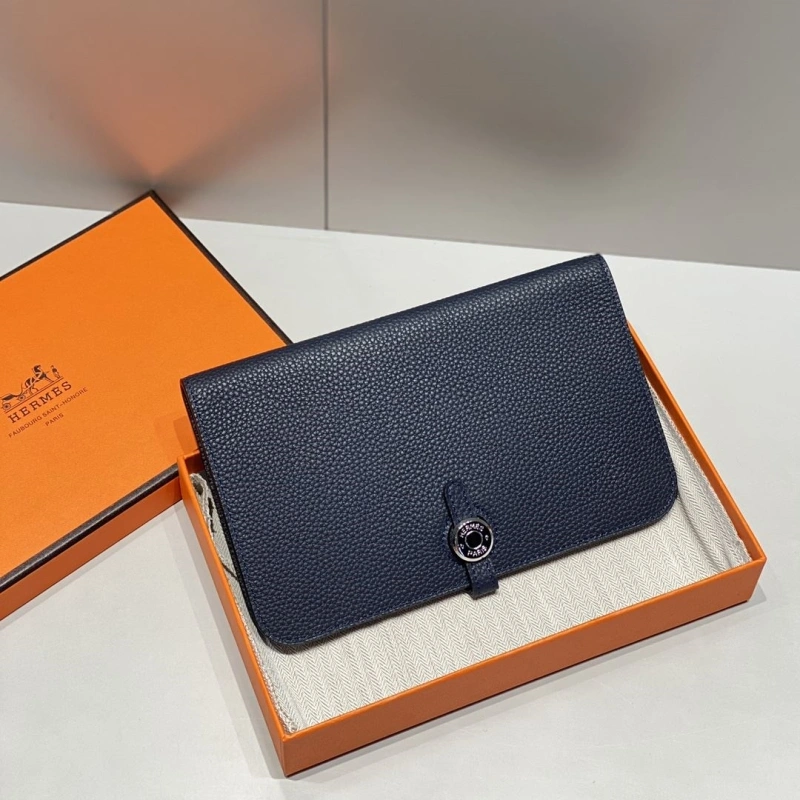 Hermes Wallets 4197-0697