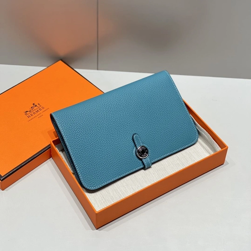 Hermes Wallets 4197-0698