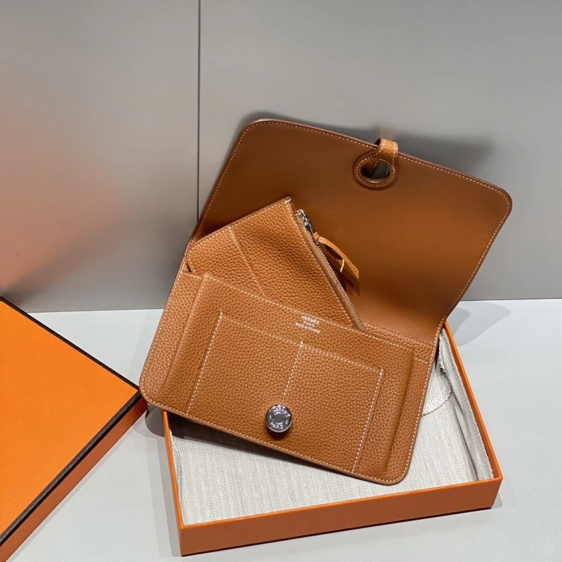 Hermes Wallets 4197-0700
