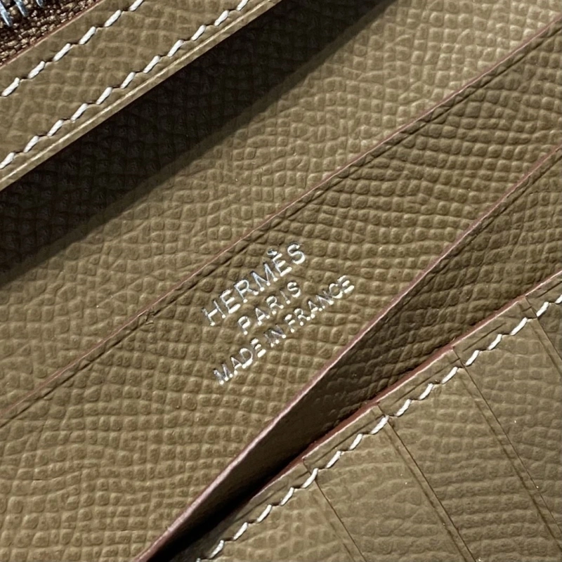 Hermes Wallets 4197-0703
