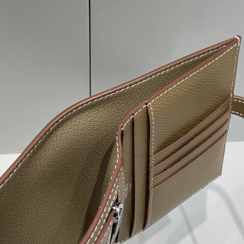 Hermes Wallets 4197-0703
