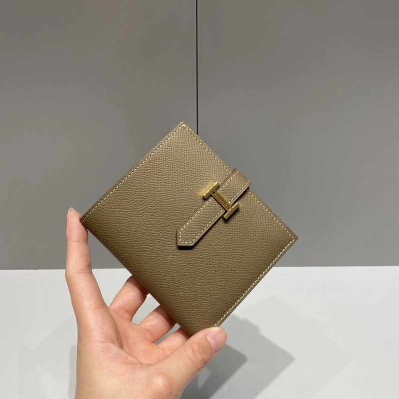 Hermes Wallets 4197-0704