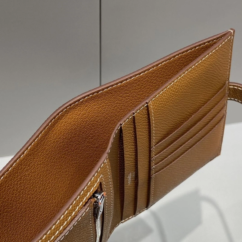 Hermes Wallets 4197-0705