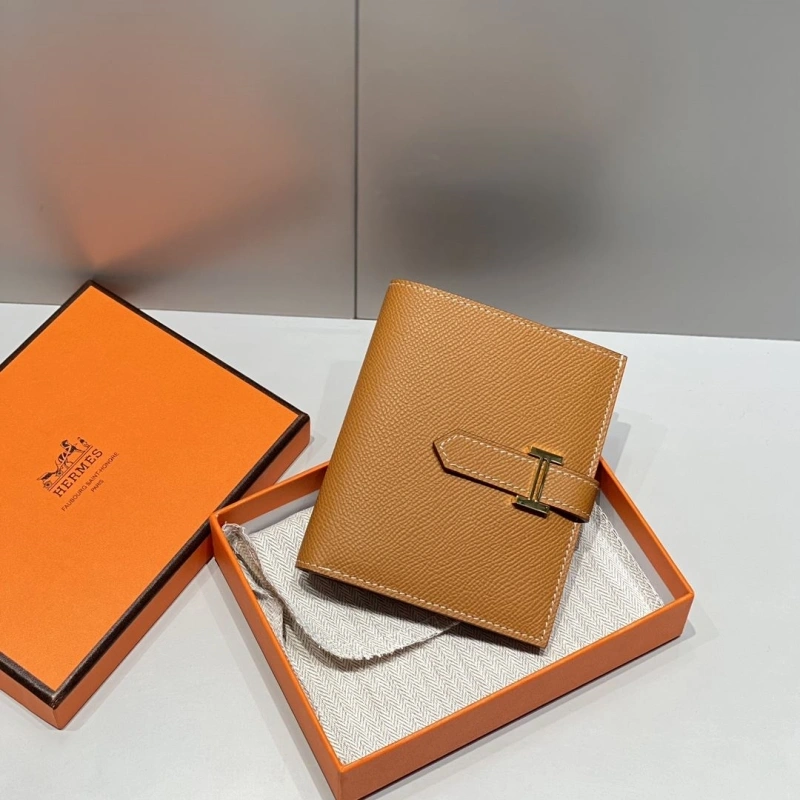 Hermes Wallets 4197-0706