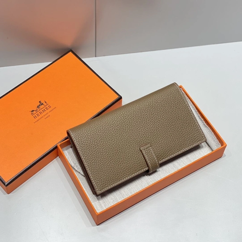 Hermes Wallets 4197-0710