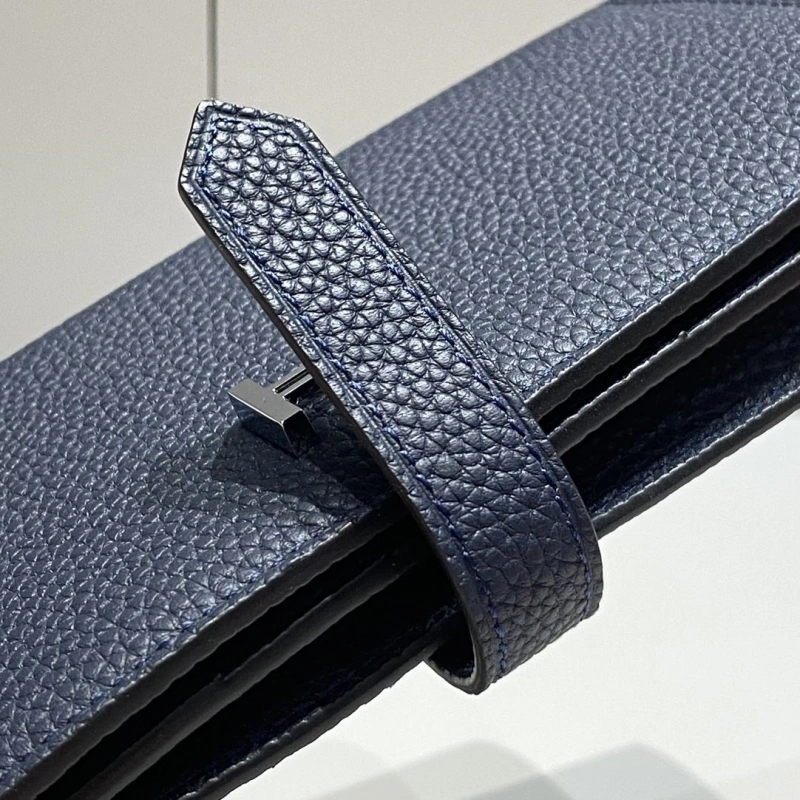 Hermes Wallets 4197-0712