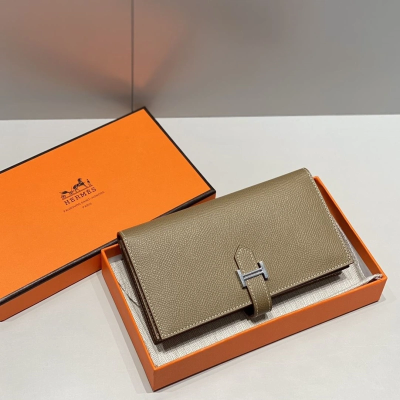 Hermes Wallets 4197-0716