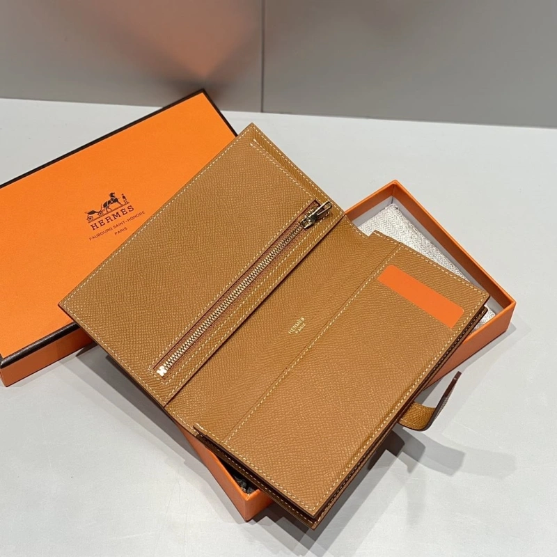 Hermes Wallets 4197-0717