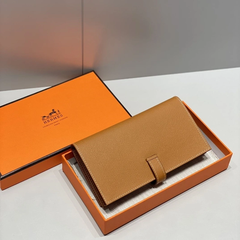 Hermes Wallets 4197-0718