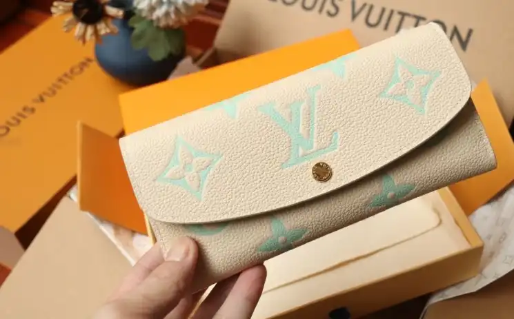 LV Wallets 4206A-0099