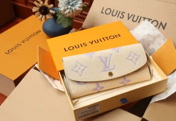 LV Wallets 4206A-0101