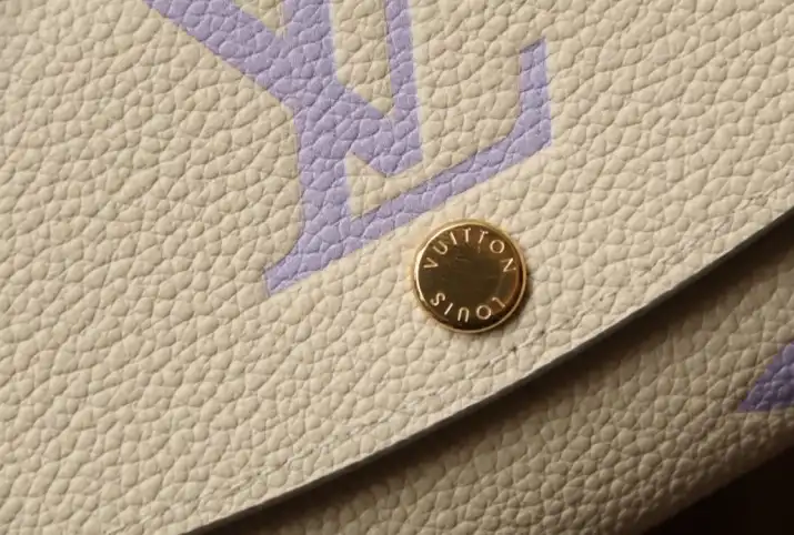 LV Wallets 4206A-0101