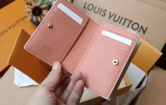 LV Wallets 4206A-0112