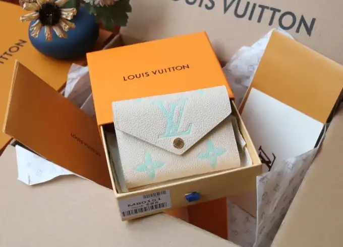 LV Wallets 4206A-0114