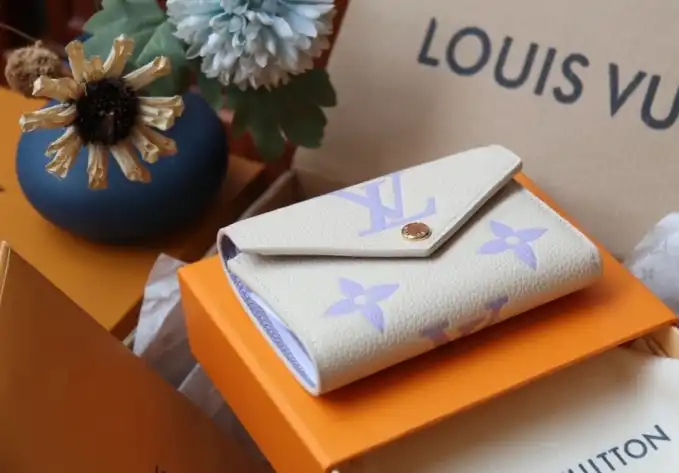 LV Wallets 4206A-0115