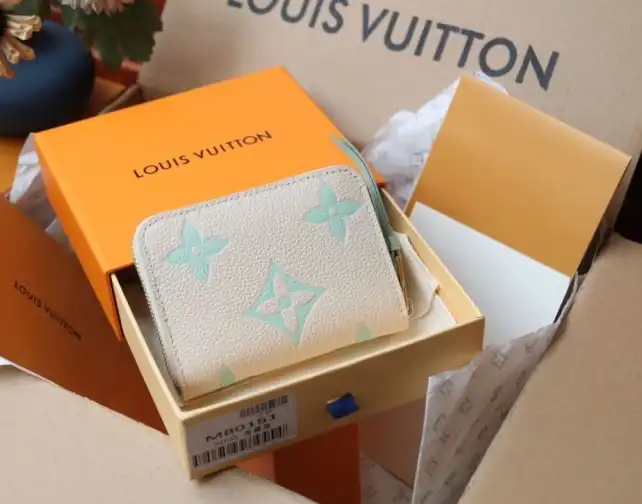 LV Wallets 4206A-0118