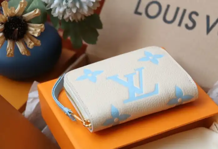 LV Wallets 4206A-0121