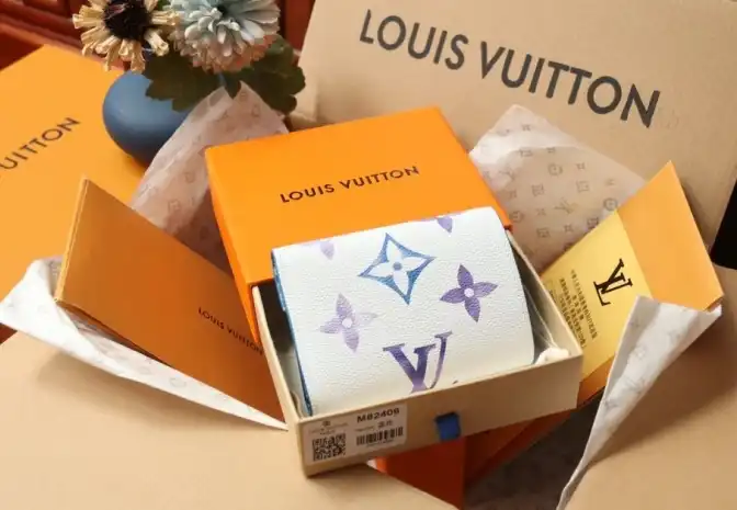LV Wallets 4206A-0804