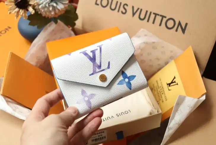 LV Wallets 4206A-0804
