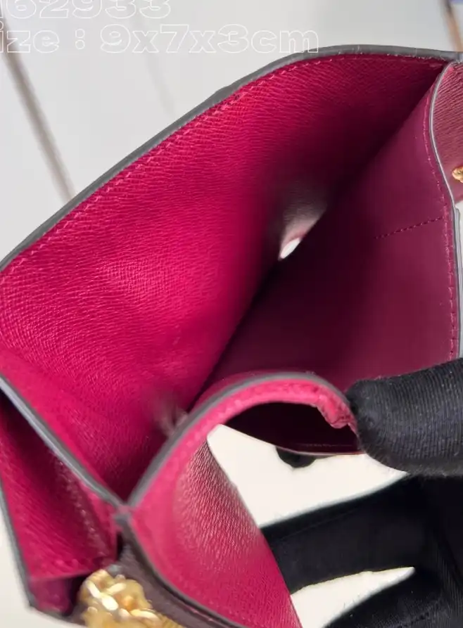 LV Wallets 4206A-1243